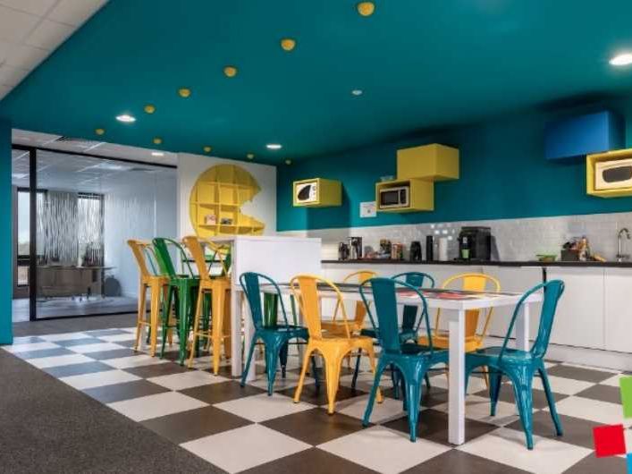 Aires d'Entreprises vous propose, à la location, 