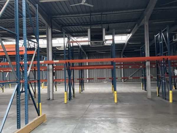 Aires d'Entreprises vous propose, à la location o