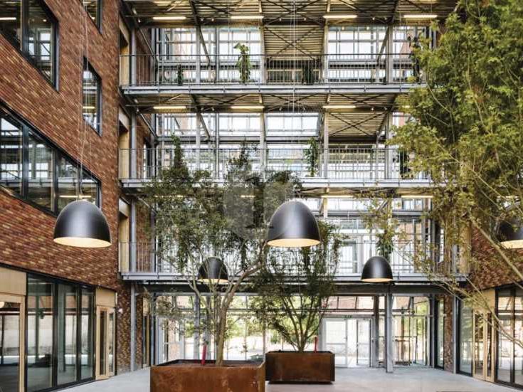 Aires d'Entreprises vous propose, à la location, 