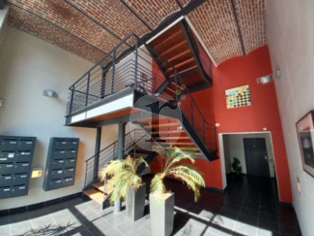 Aires d'Entreprises vous propose, à la location, 