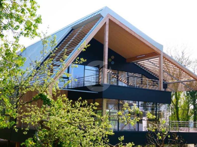 Aires d'Entreprises vous propose, à la location,