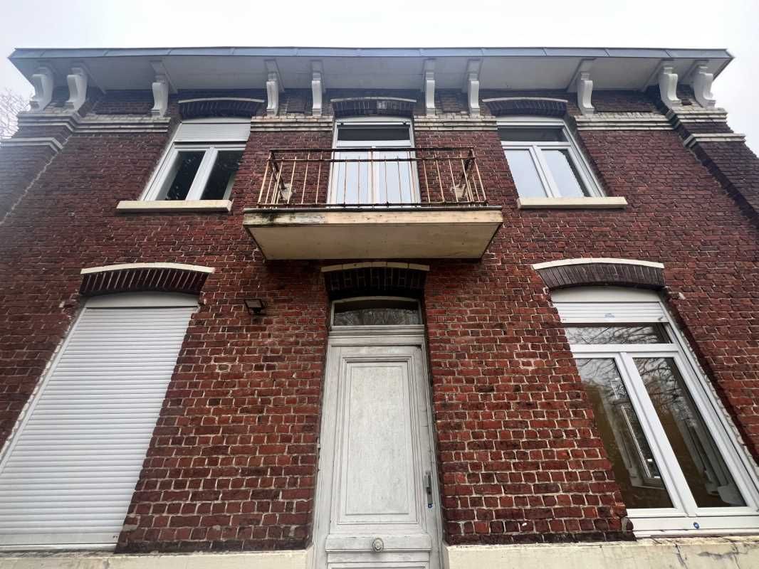 Nous vous proposons à la location une maison indi