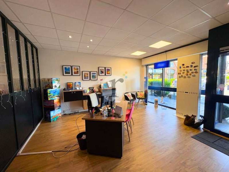 Aires d'Entreprises vous propose, à la location,