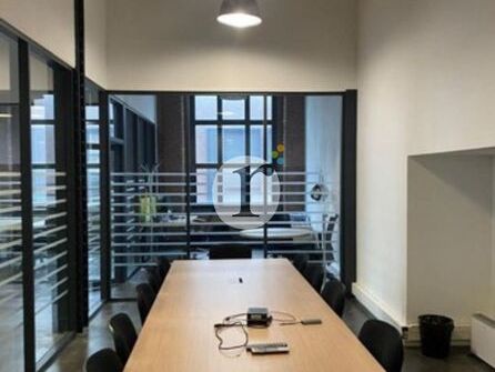 Aires d'Entreprises vous propose, à la location, 