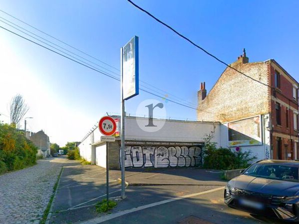 Aires d'Entreprises vous propose, à l'acquisition