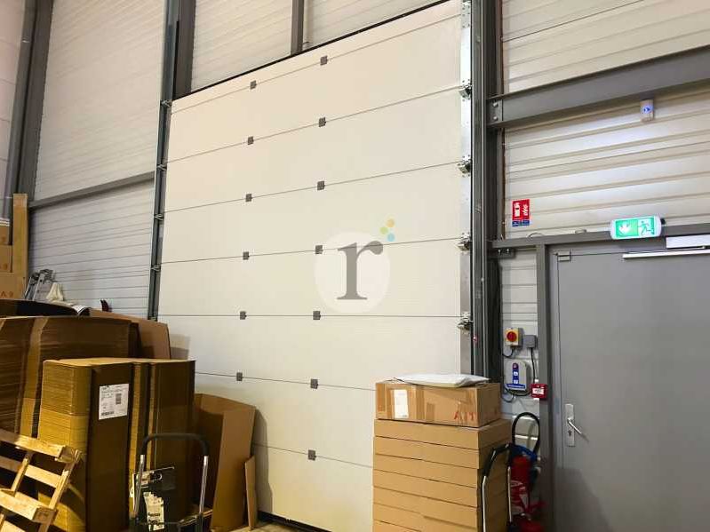 Aires d'Entreprises vous propose, à la vente ou à