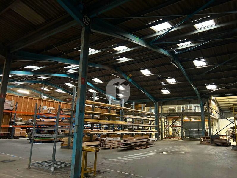 Aires d'Entreprises vous propose, à la location,