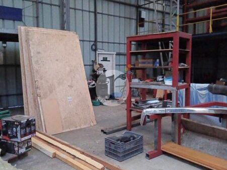 Aires d'Entreprises vous propose, à la location, 