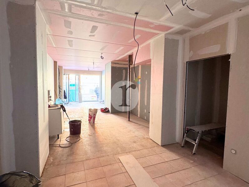 Aires d'Entreprises vous propose, à la location,