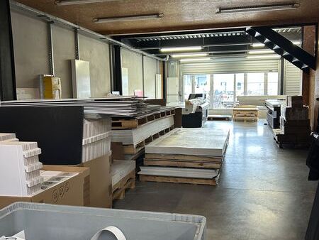 Aires d'Entreprises vous propose, à la vente, cet