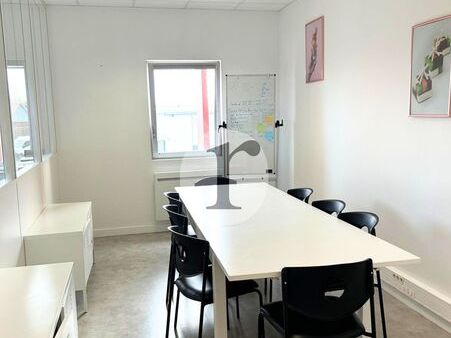 Aires d'Entreprises vous propose, à la location, 