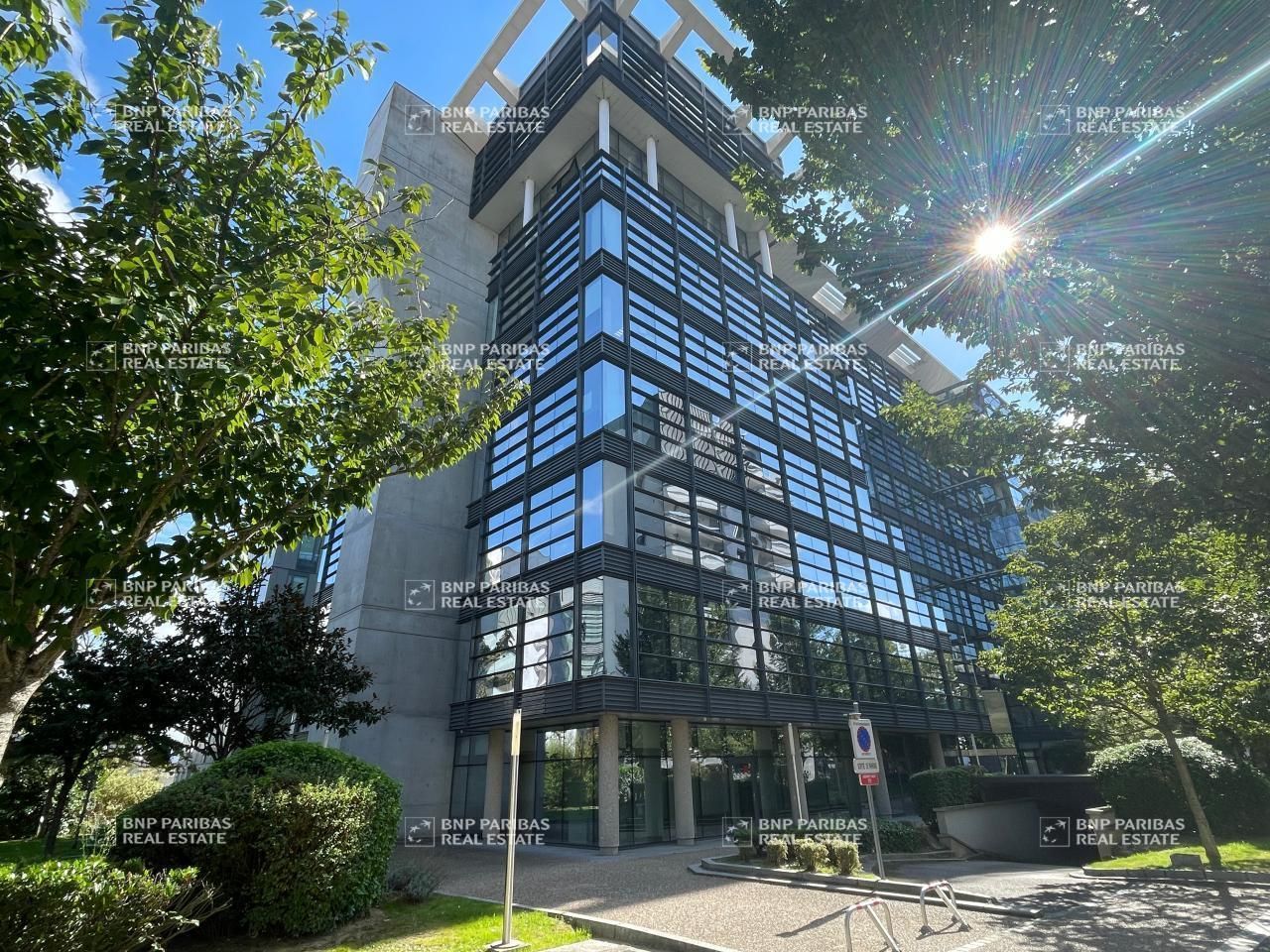 Location Bureaux 1353.02 m² divisibles 76000 Rouen