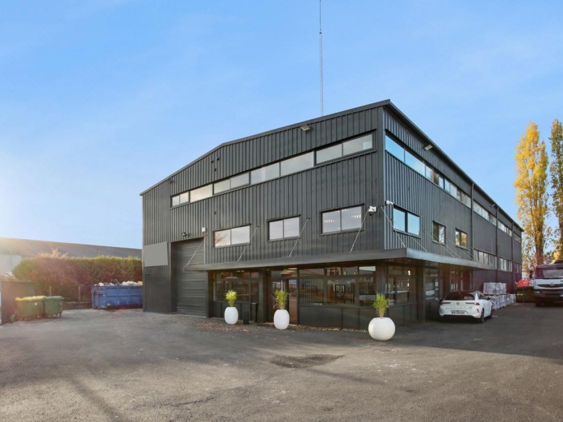 Vente Activité 1468 m² non divisibles 91220 Brétigny-sur-orge