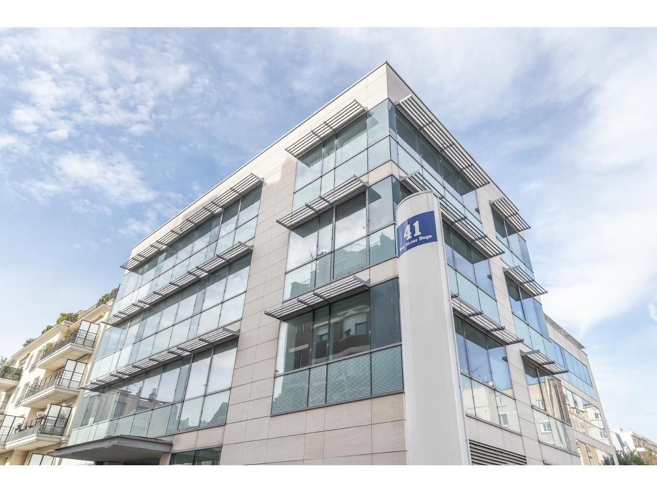 2042.8 m² pour ce bureaux en location à Bois colombes