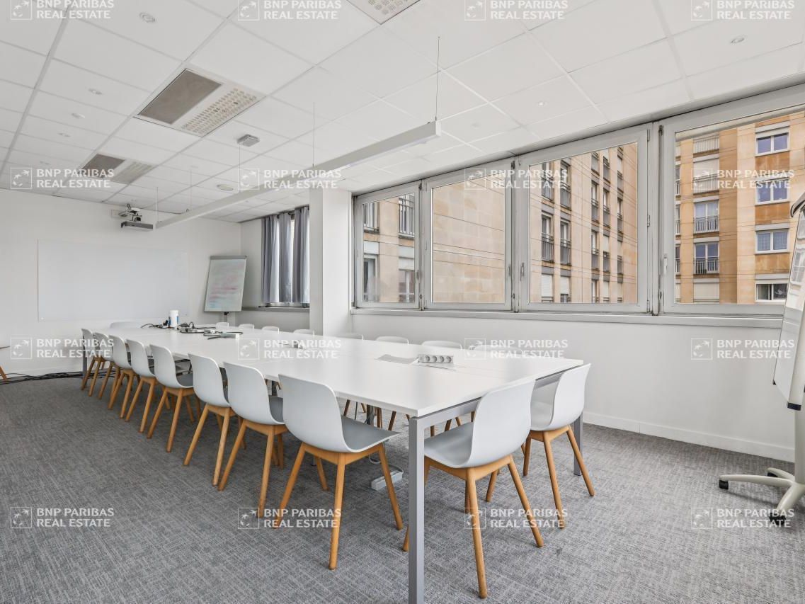 Location Bureaux 483 m² non divisibles 92340 Bourg-la-reine