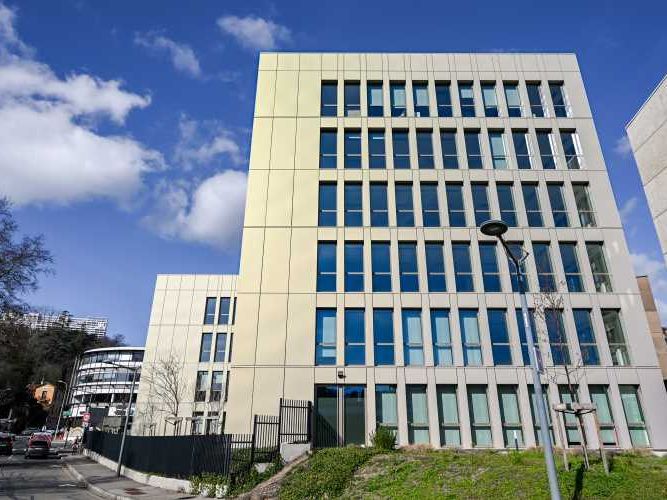 Entre Gare de Vaise et Quartier Industrie, ce bel