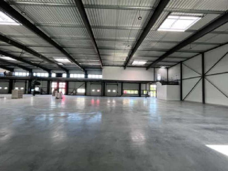 Nous vous proposons à la location, à Dagneux dans