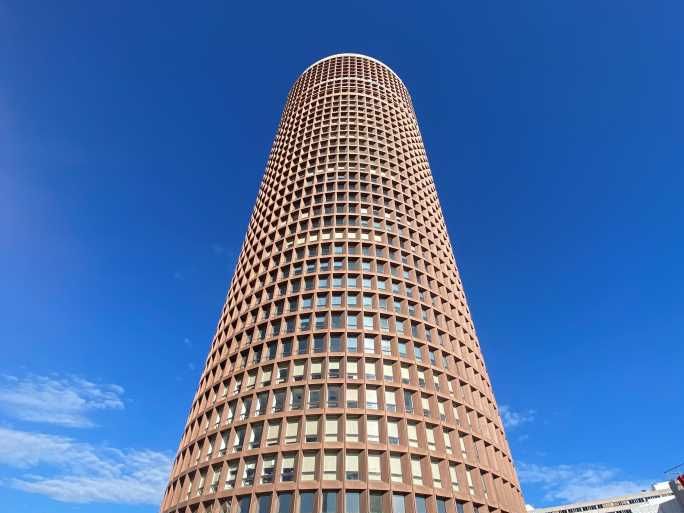 Dans une tour emblématique de Lyon située au coeu