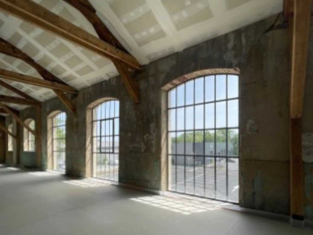 Rare à la vente, idéal artisan, sur la commune de