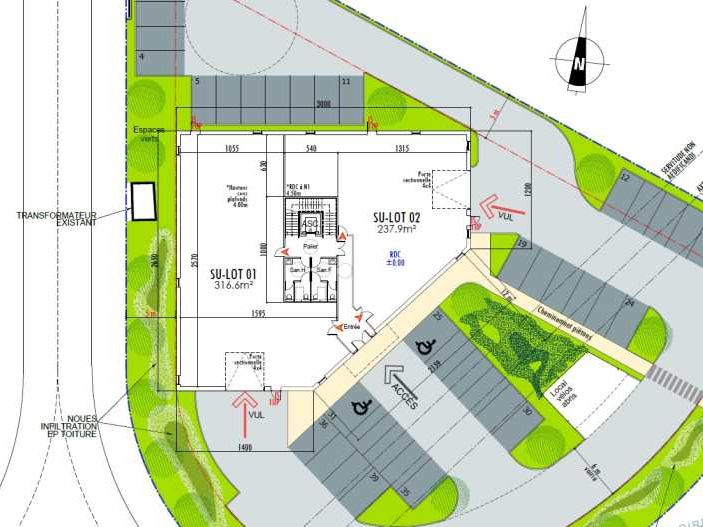 Nous vous proposons à la découpe ou en bloc, un b
