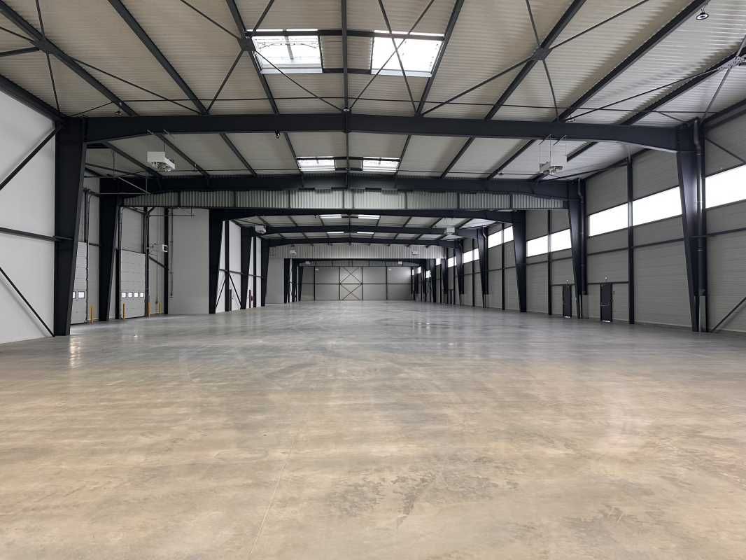 Locaux d'activité neufs à la location au sein de 
