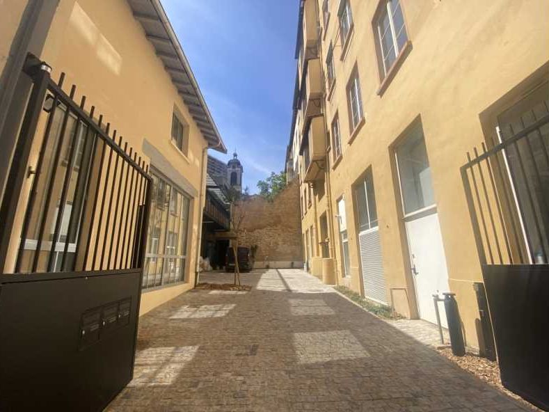 EXCLUSIVITE : Rare, face au Parc de la Tête d'Or,