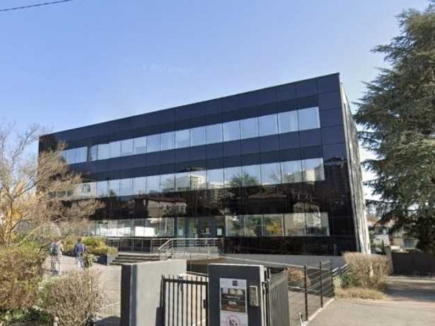 Nous vous proposons à Caluire et Cuire, à proximi