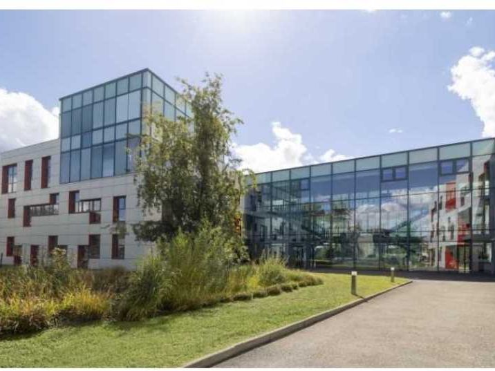 Dardilly, quartier d'affaires TECHLID, des surfac