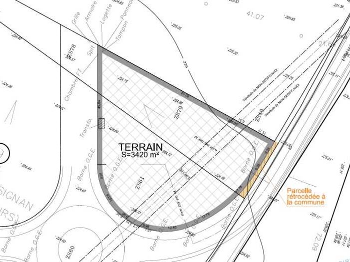Nous vous proposons à la location un terrain indu