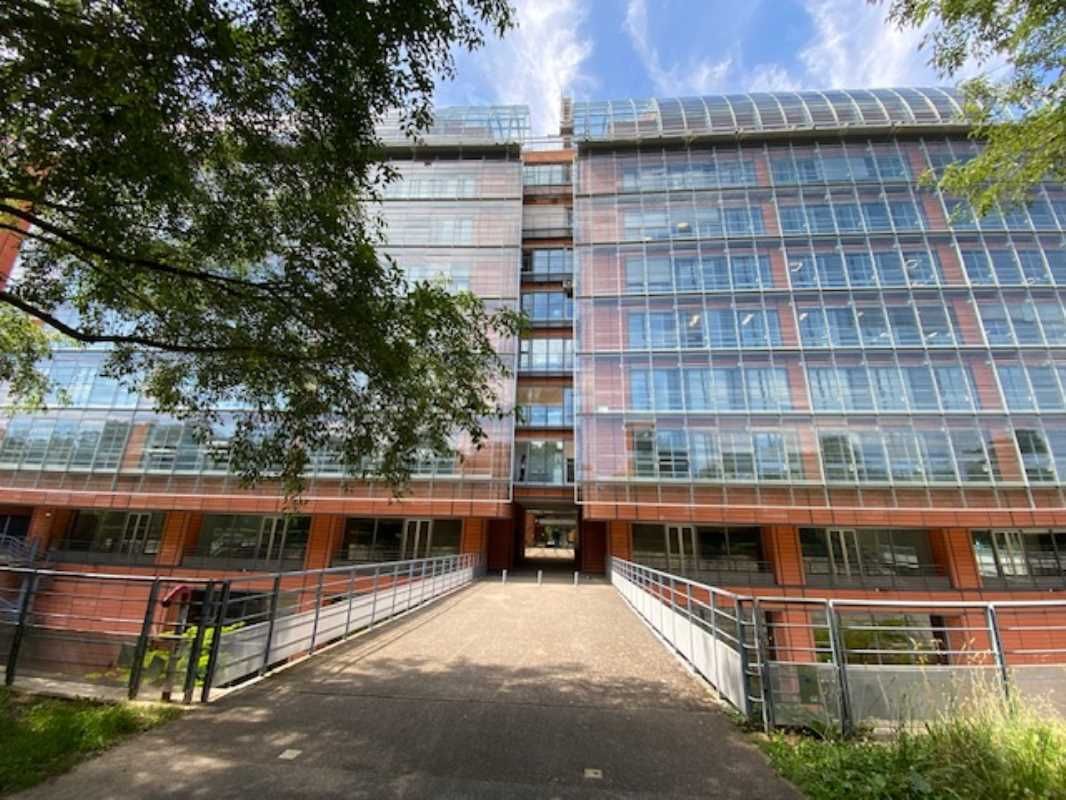 Dans un cadre d'exception, en bordure de Rhône et