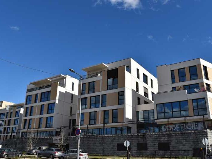 Au sein d'un immeuble neuf situé en bordure de Sa