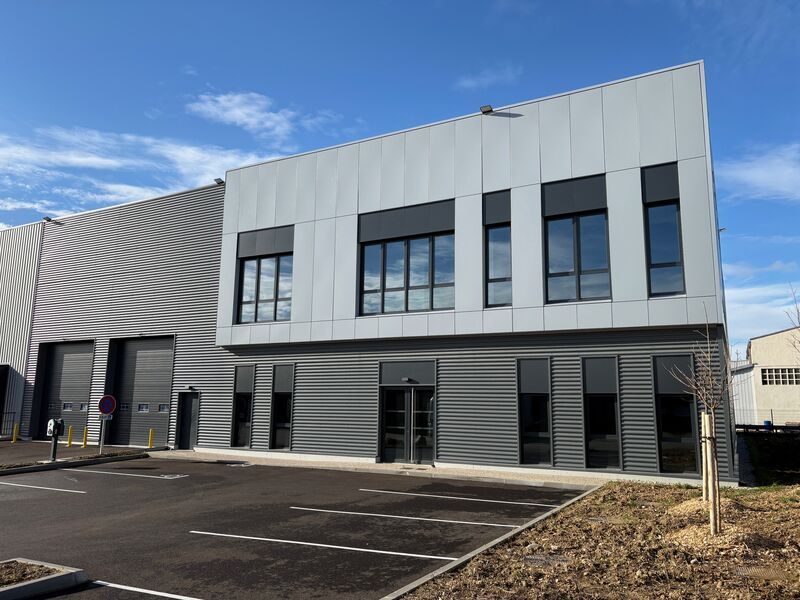 A louer, sur Corbas, nous vous proposons quatre s