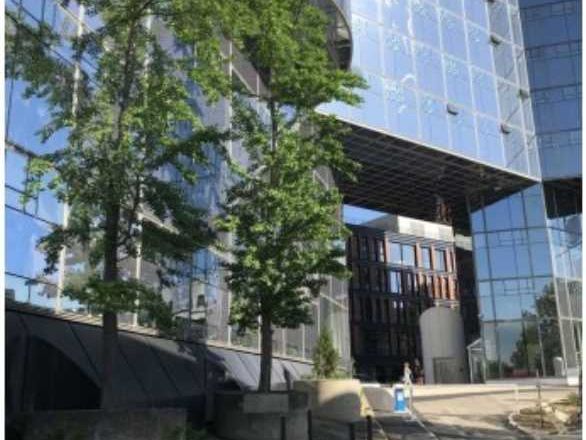 Au coeur du quartier d'affaires de Vaise, à proxi