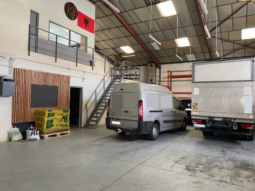 A louer à Grigny sur Rhone, limite Irgny, nous vo