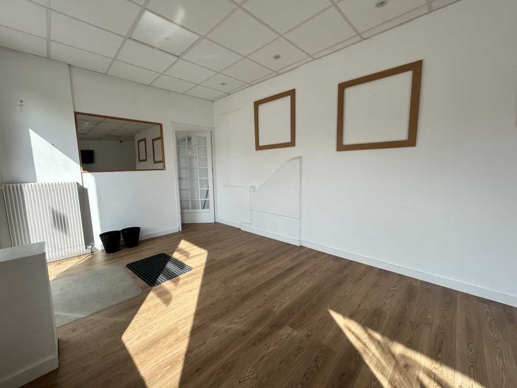 Idéalement situés dans un quartier calme de la Cr