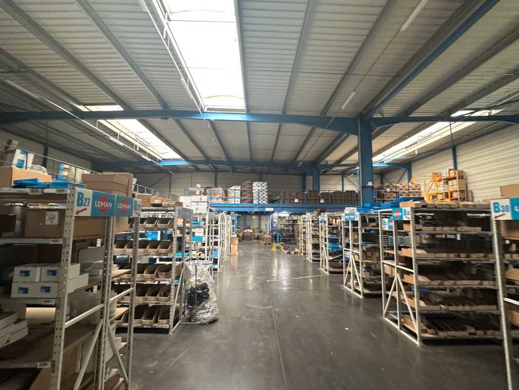 Sorovim vous propose à l'acquisition un bâtiment 