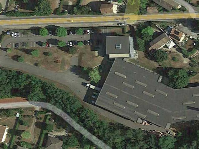 Vente entrepots 4940 m² non divisibles