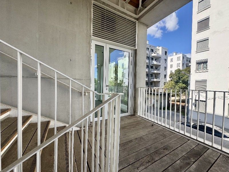 Situés en plein coeur de Lyon Confluence, nous vo