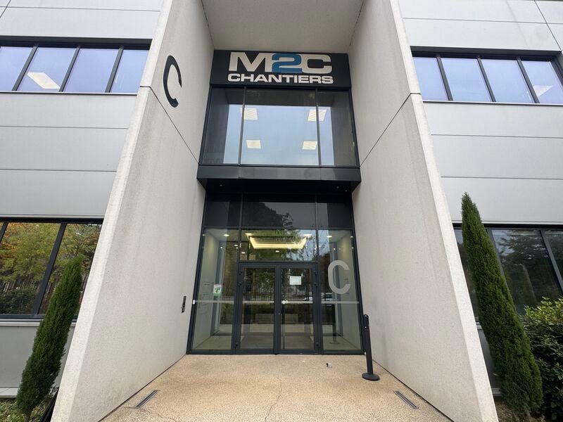 A LOUER, un plateau de bureaux lumineux de 725 m²