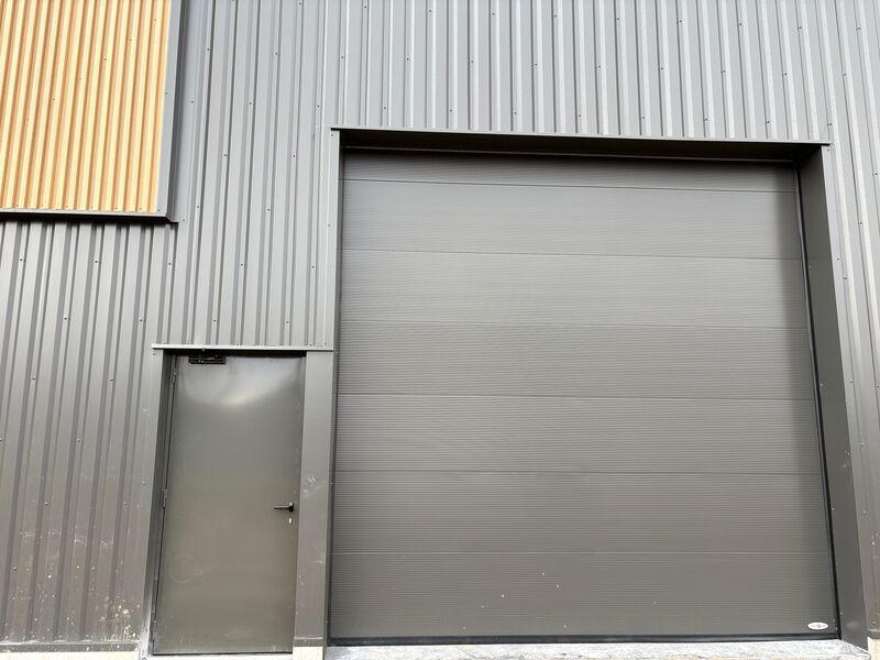 Livraison imminente de locaux d'activités neuf, d