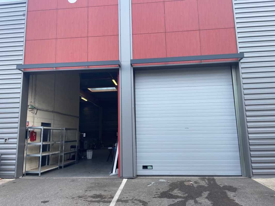 Entre le centre ville et le périphérique à Villeu