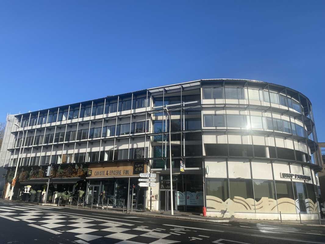 Entre Gare de Vaise et Quartier Industrie, dans u