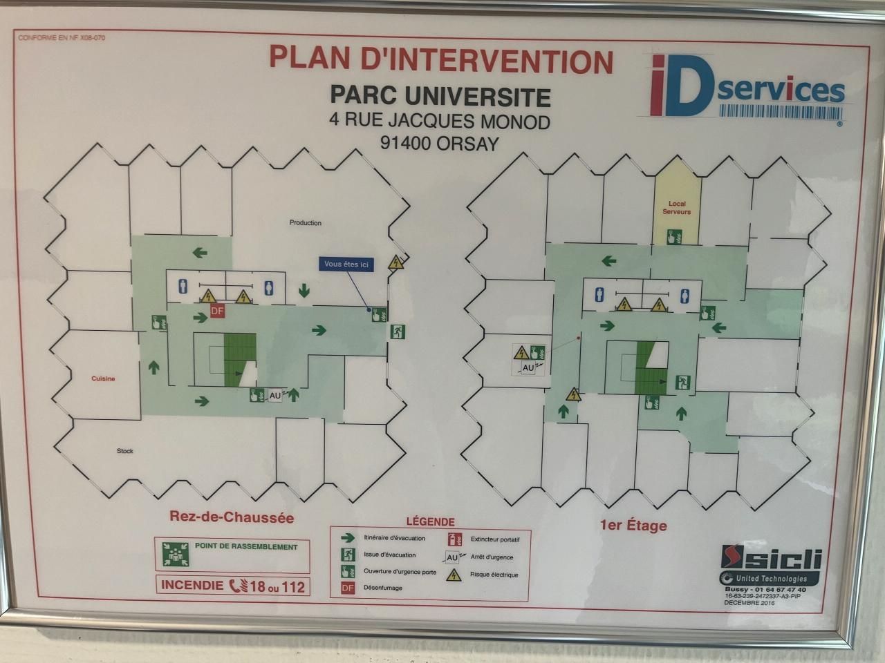 786 m² pour ce bureaux en location à Orsay