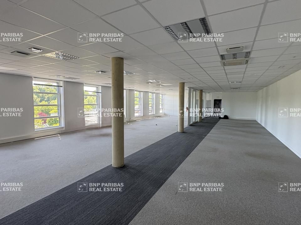 575.96 m² pour ce bureaux en location à Tours