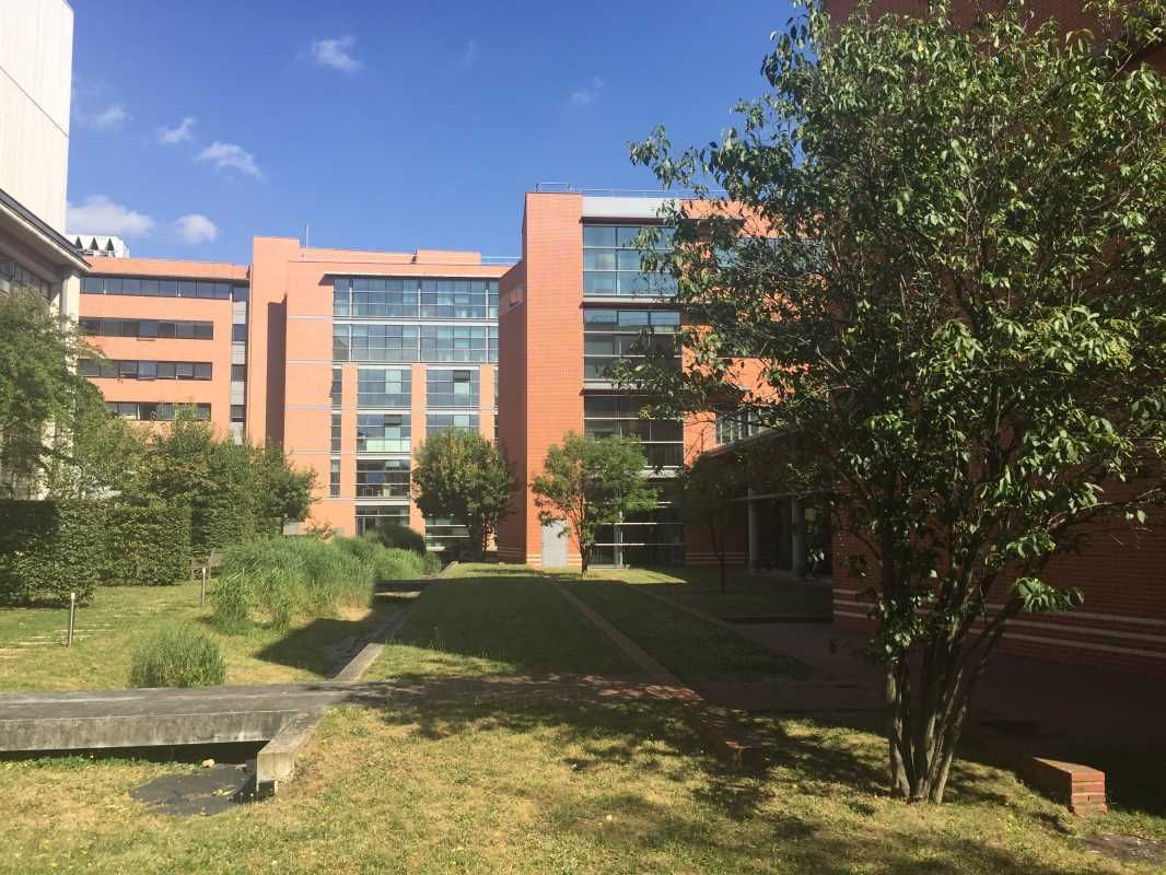 G2B REAL ESTATE vous propose, à proximité de la M