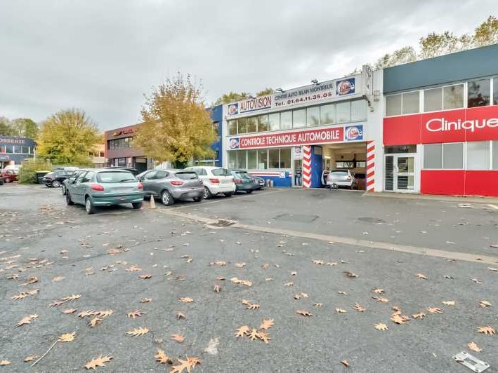 Au sein d'un ensemble immobilier constitué de 10