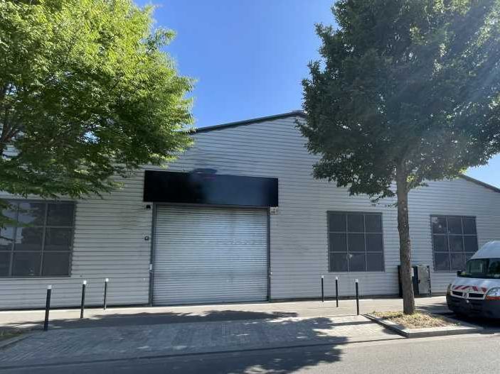 Au sein du Parc de la Croisée, G2B REAL ESTATE vo