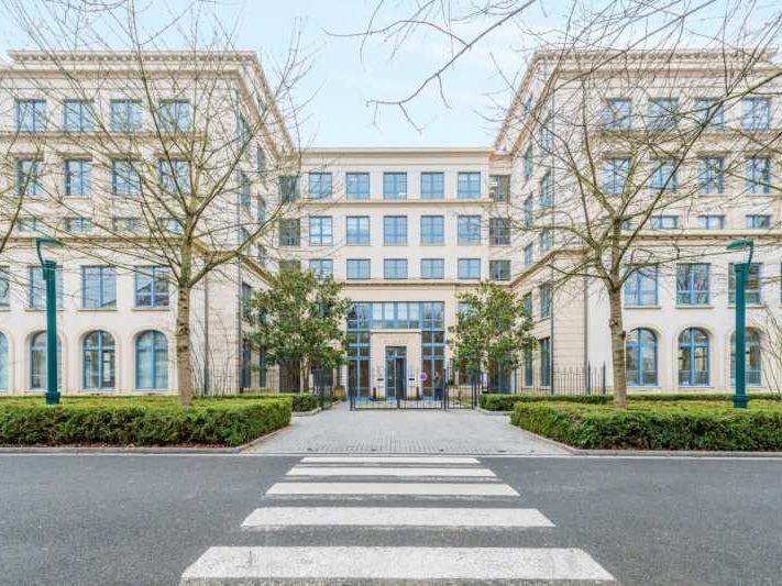 A deux pas du RER A et du centre commercial de Va