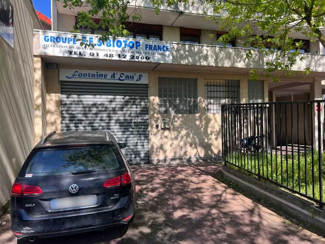 En co-exclusivité, G2B REAL ESTATE vous propose à