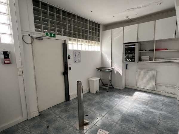 En co-exclusivité, G2B REAL ESTATE vous propose à